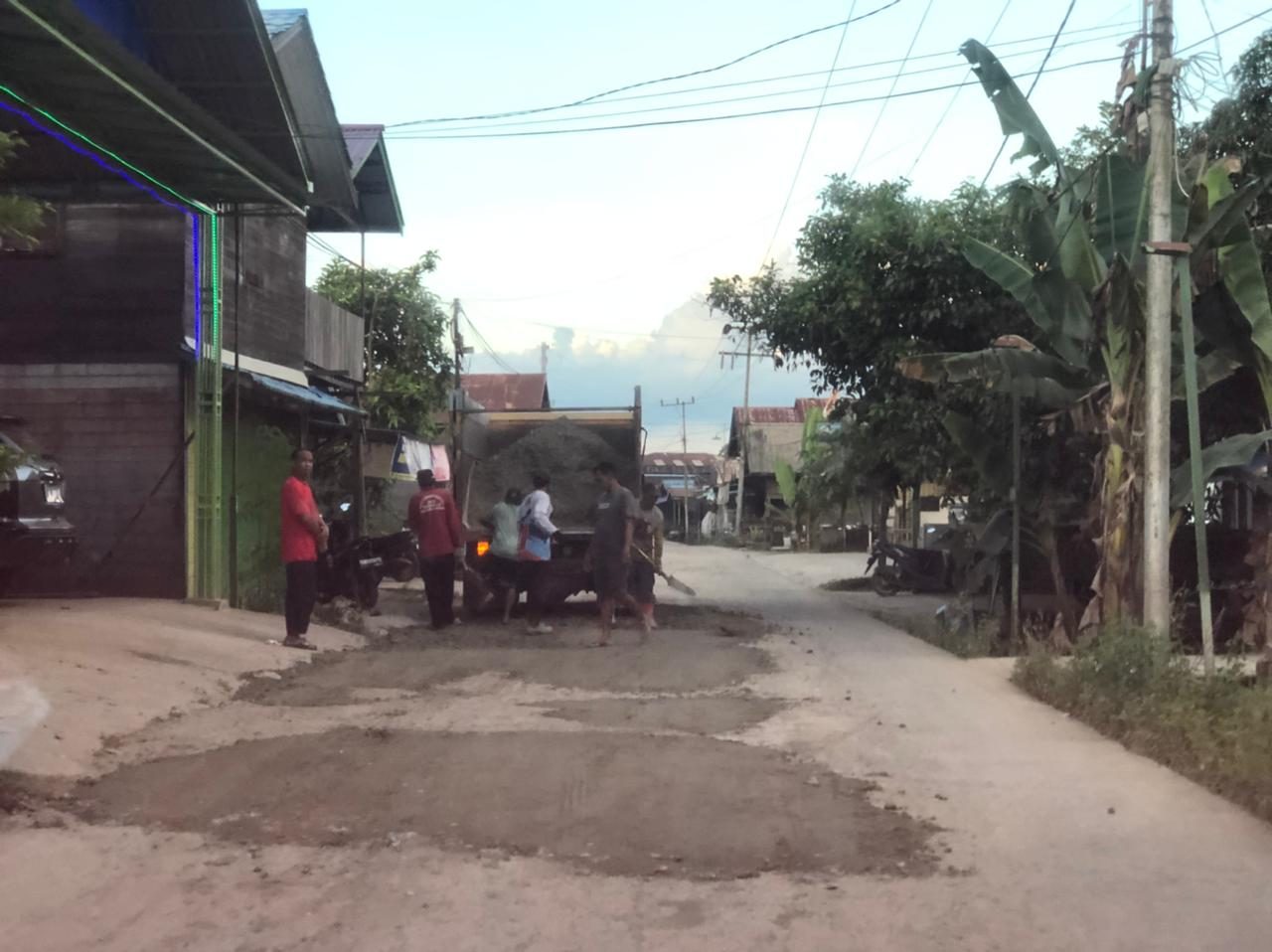 Jalan Sebulu Modern, Kukar. (Foto: Yah/Klausa)