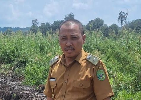 Kepala Desa Loa Raya, Martin. (Foto: Yah/Klausa)