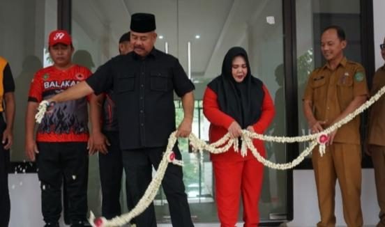 Peresmian Gedung PKK Kutai Kartanegara. (Foto: Yah/Klausa)