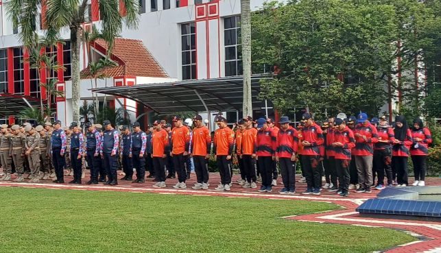 Sekda Kukar, Sunggono, memimpin apel peringatan Hari Buruh Internasional (May Day) tahun 2025. (Foto: Istimewa)