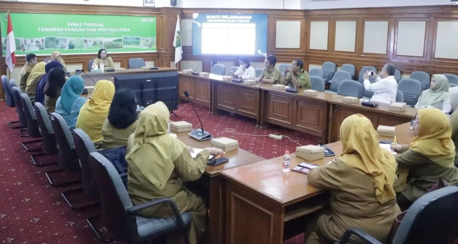 Dinas Pangan, Tanaman Pangan dan Hortikultura (DPTPH), gelar rapat koordinasi Menjelang perayaan Hari Besar Keagamaan Nasional (HBKN).
( Foto : Istimewa )