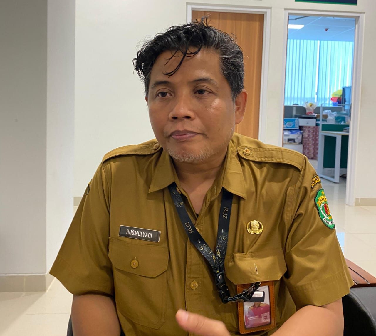 Rusmulyadi, Sub Koordinator Kepemimpinan, Kepeloporan, dan Kemitraan Pemuda di Dispora Kalimantan Timur. (Foto: Wan/Klausa)