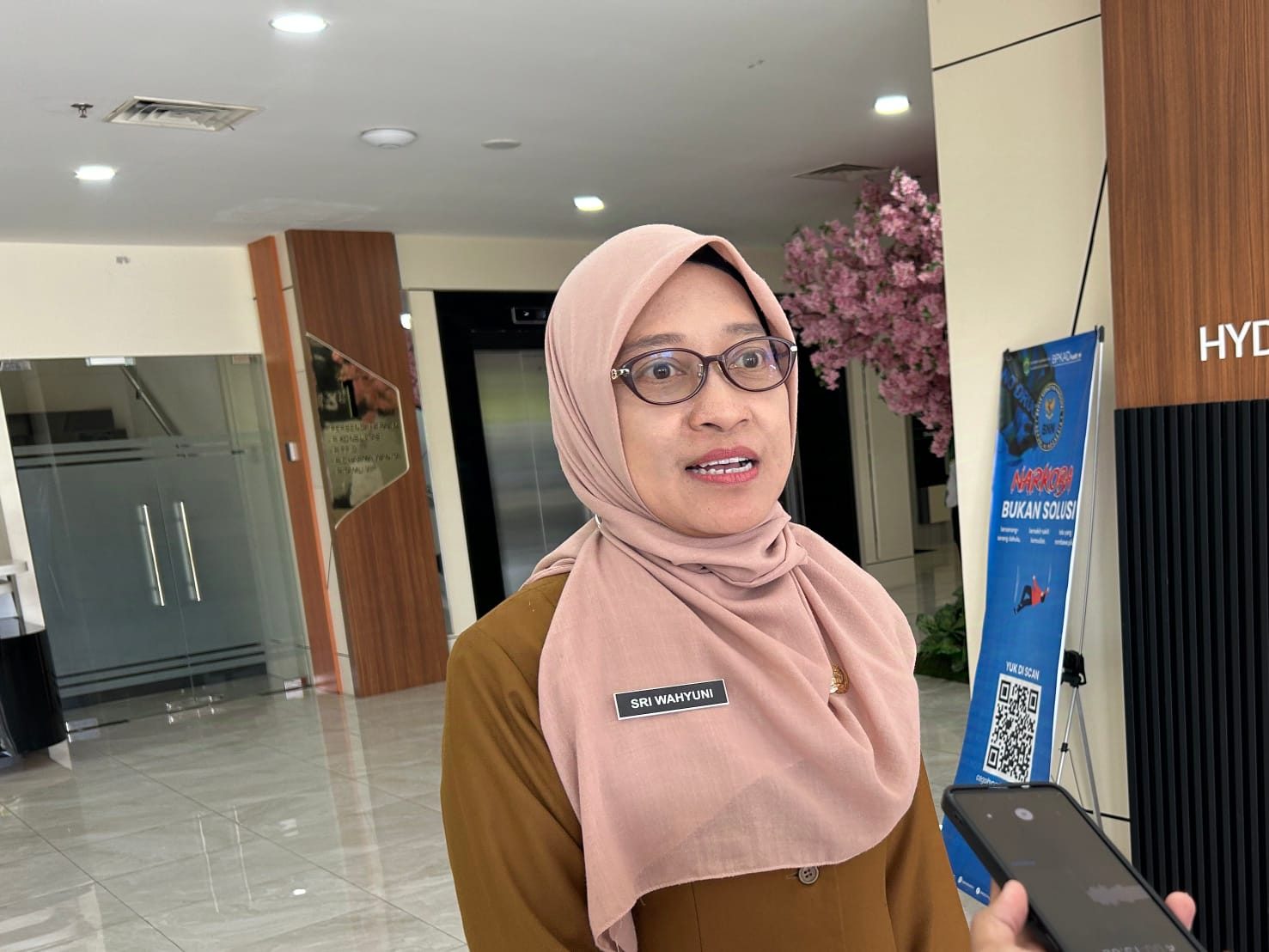 Sekdaprov Kaltim, Sri Wahyuni. (Din/Klausa)