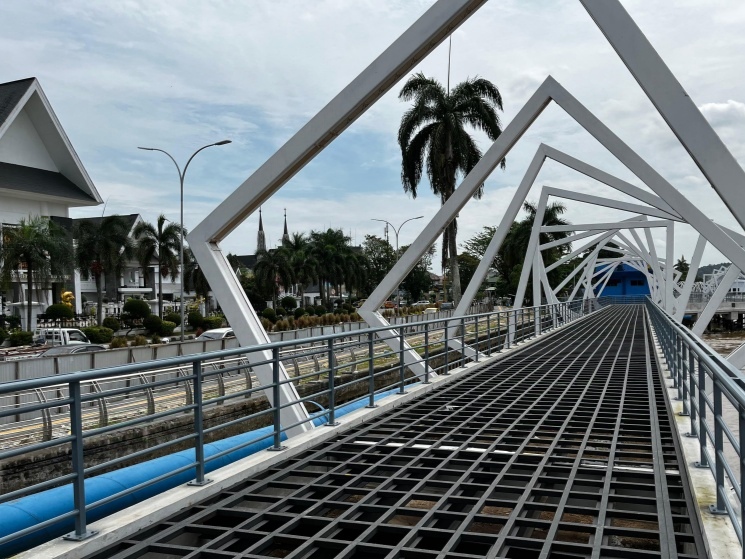 Proyek teras Samarinda tahap 2. (Klausa)